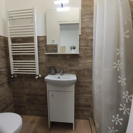 Апартаменты Fabi Хевиз